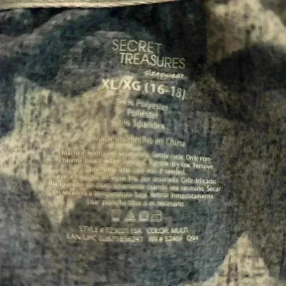 Secret Treasures Blue Star Pajama Set - Picture 3 of 4